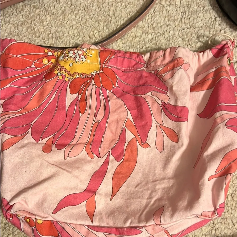 Trina Turk Pink Geometric Cutout Tote - Picture 11 of 12